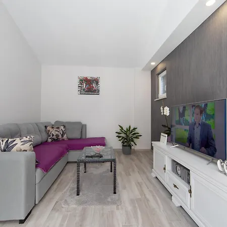 Silencio Mit Pool Prázdninový dům