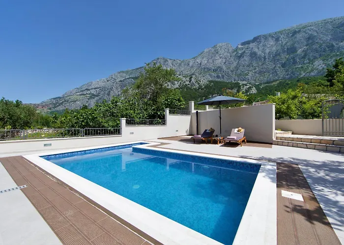 Silencio Mit Pool Tucepi